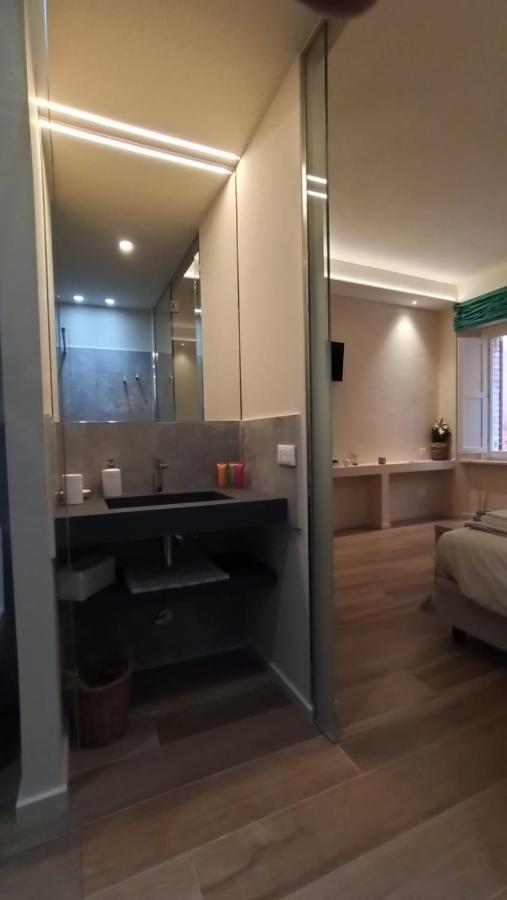 La Romantica Camere E Wellness Senigallia Buitenkant foto