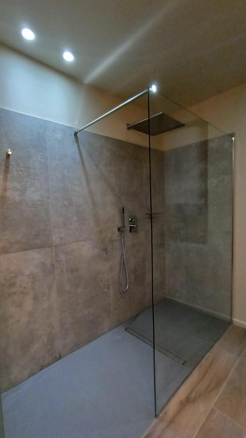 La Romantica Camere E Wellness Senigallia Buitenkant foto