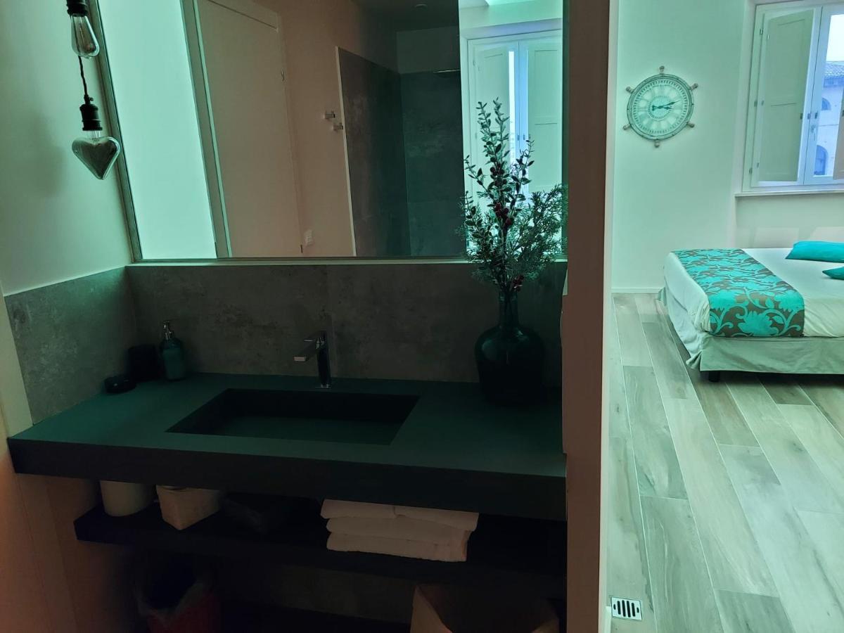 La Romantica Camere E Wellness Senigallia Buitenkant foto