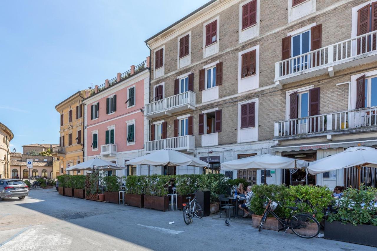 La Romantica Camere E Wellness Senigallia Buitenkant foto